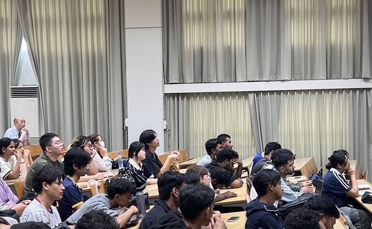 外国人留学生対象「就職キャリアセミナー」を開催しました