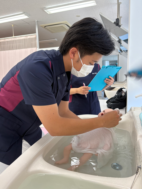 母性看護学演習　「新生児の看護技術を学ぶ」