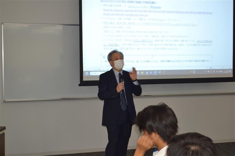 大垣商業高校総合ビジネス科の生徒の皆さんを対象に「起業家教育講座」を実施しました