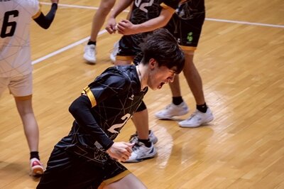 男子バレーボール部が西日本インカレで準優勝！ ～本学史上最高位の快挙を達成～