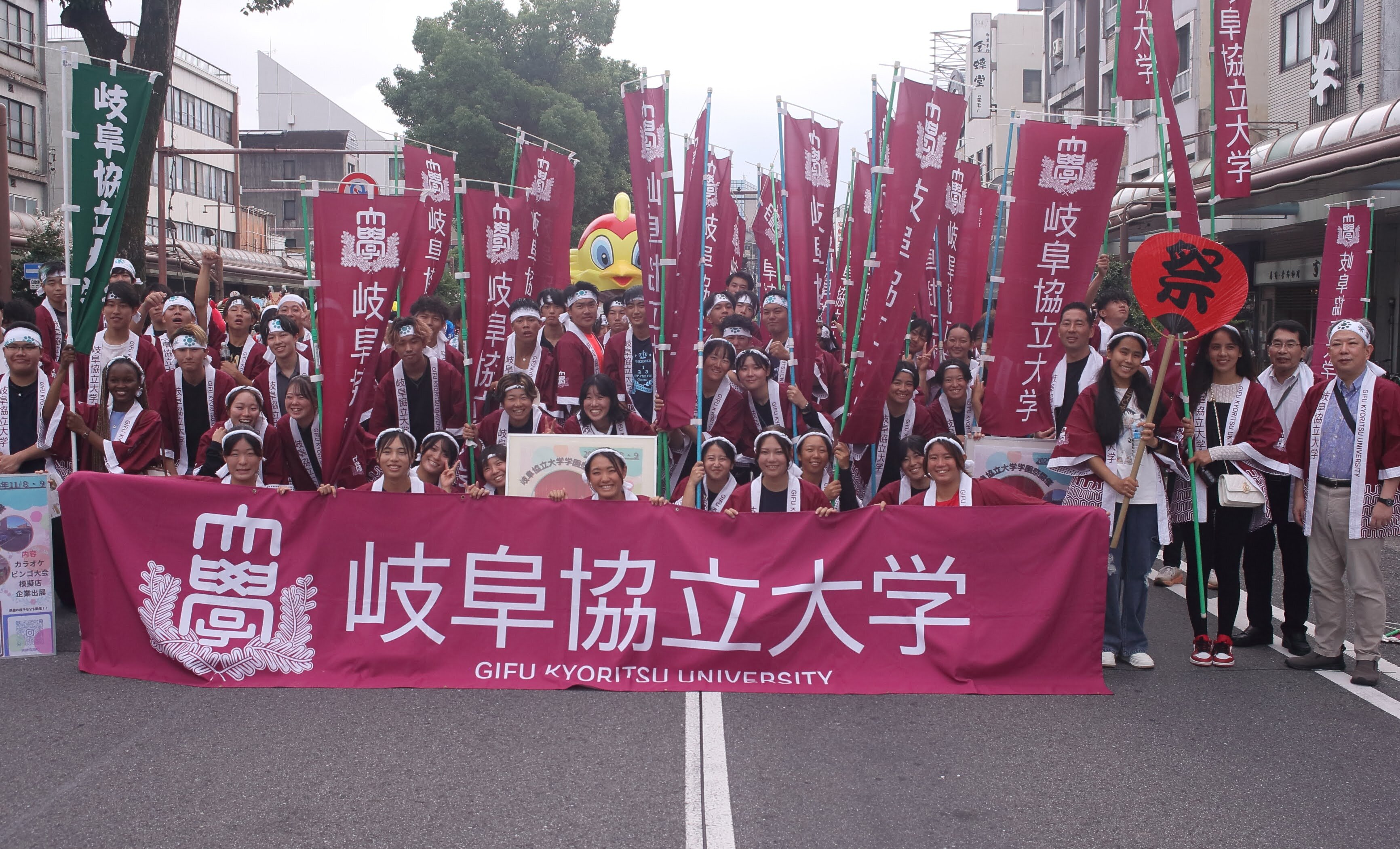 十万石まつりに本学学生・教職員が参加しました