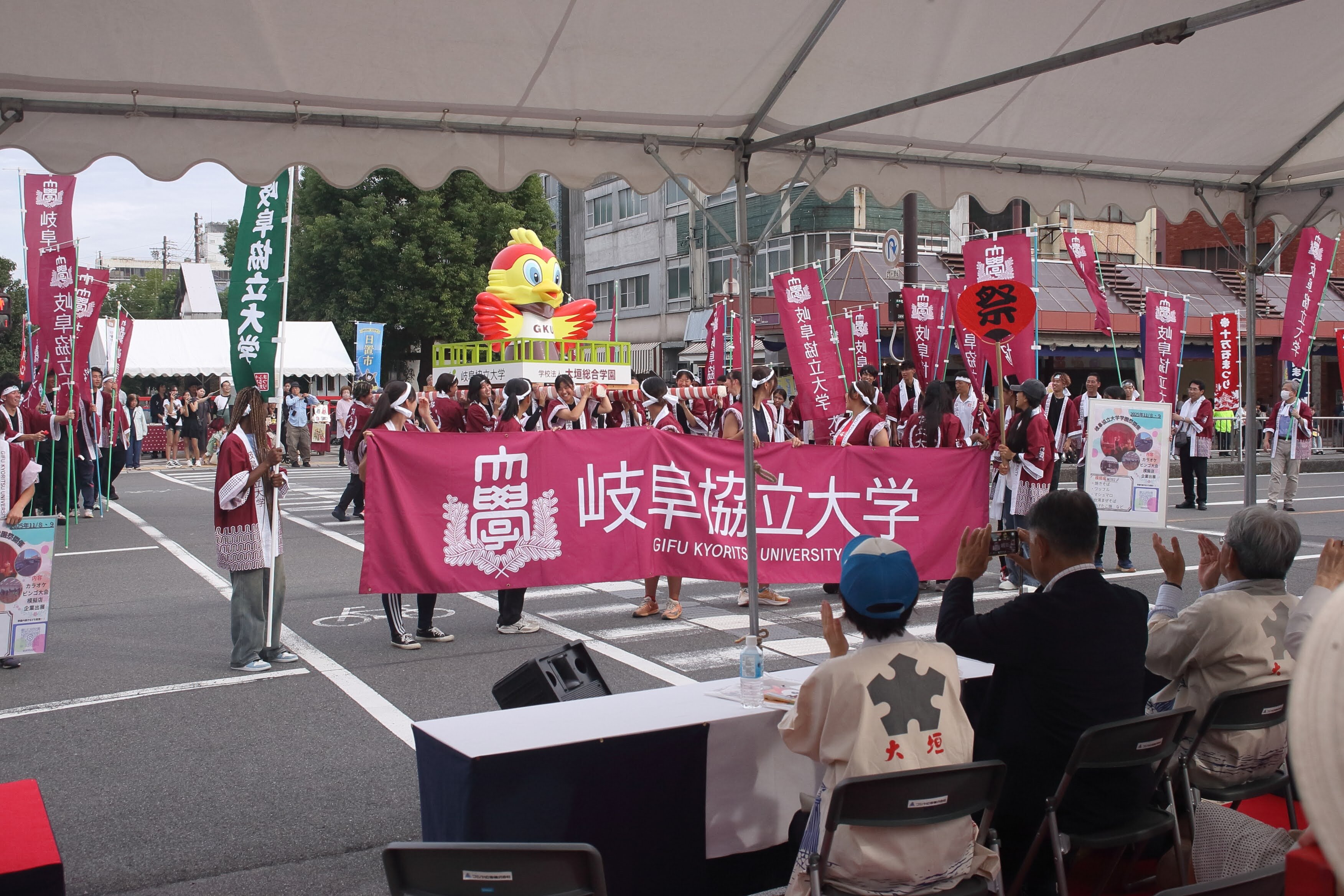 十万石まつりに本学学生・教職員が参加しました