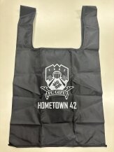 学生がインターンシップでFC岐阜のノベルティグッズ企画・制作に参画しました